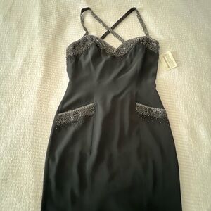 New Oleg Cassini Black Tie Beaded  Cross Back Pockets Cocktail Dress - Size 10